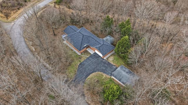 2520 Sullins Road, Athens, TN 37303