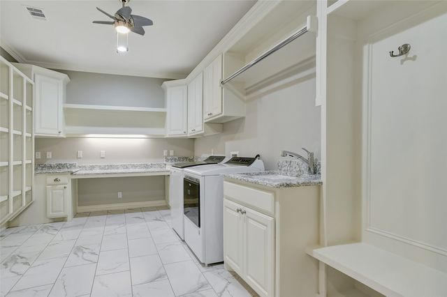 3909 Saddle Creek, Denison, TX 75020