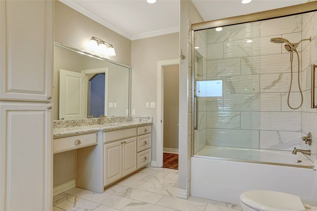 3909 Saddle Creek, Denison, TX 75020