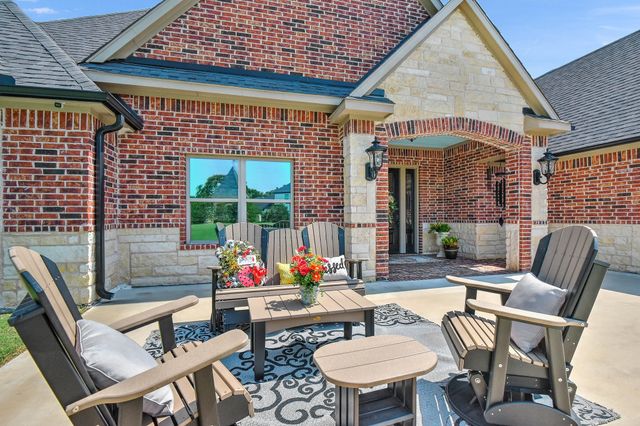 3909 Saddle Creek, Denison, TX 75020