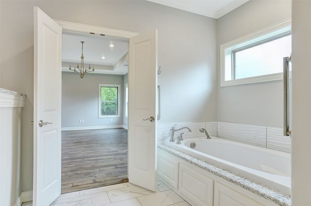 3909 Saddle Creek, Denison, TX 75020
