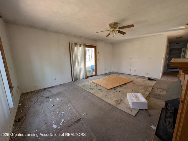 1284 W Dansville Road, Mason, MI 48854