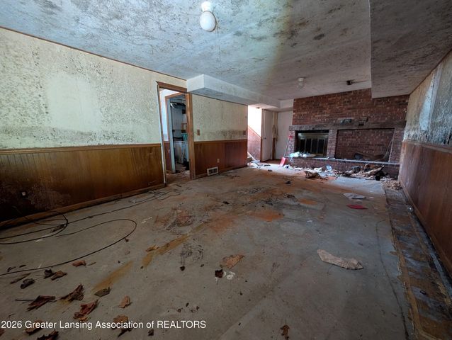 1284 W Dansville Road, Mason, MI 48854