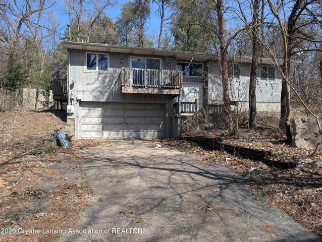 1284 W Dansville Road, Mason, MI 48854