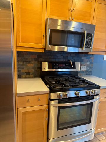 1155 Silverwood Court D1, Wheeling, IL 60090