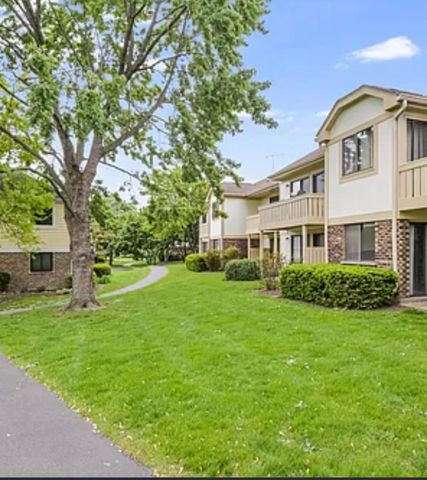 1155 Silverwood Court D1, Wheeling, IL 60090