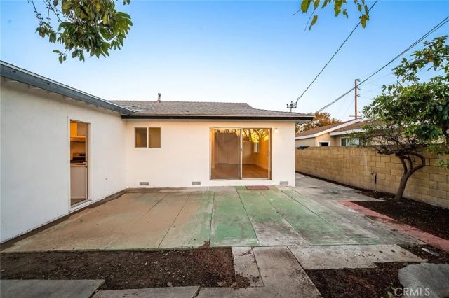 928 S Laurel Street, Santa Ana, CA 92704