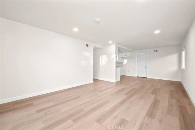 928 S Laurel Street, Santa Ana, CA 92704