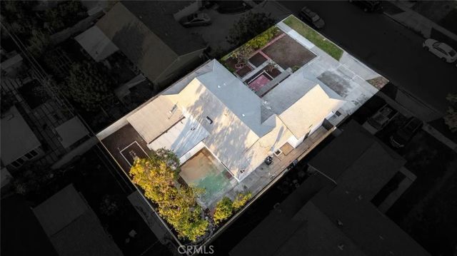 928 S Laurel Street, Santa Ana, CA 92704