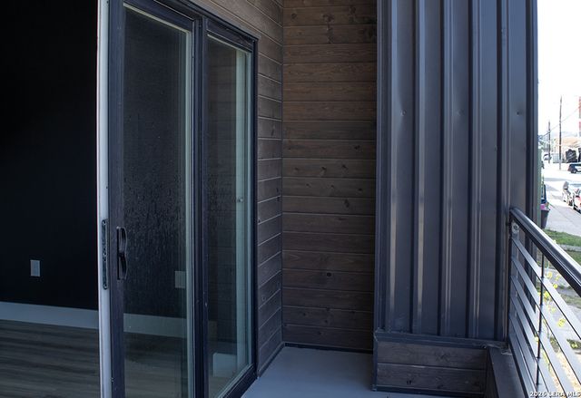 130 E Lachapelle, San Antonio, TX 78204