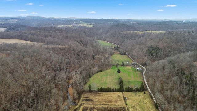 1666 Pointer Creek Road, Science Hill, KY 42553