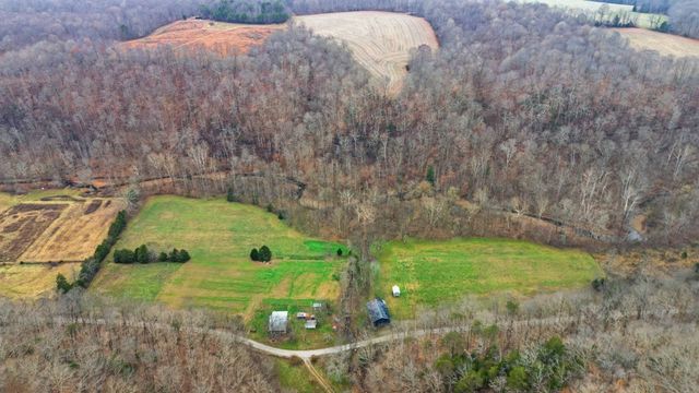 1666 Pointer Creek Road, Science Hill, KY 42553