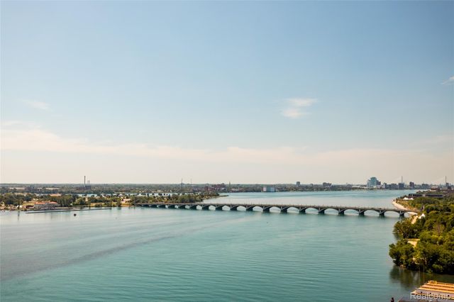 8200 E Jefferson Avenue 1605, Detroit, MI 48214