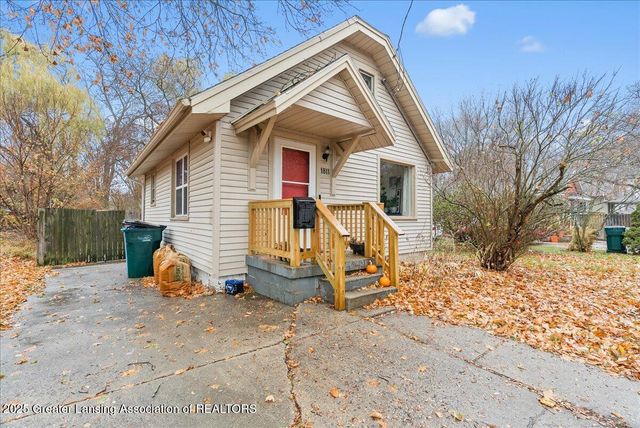 1811 Vermont Avenue, Lansing, MI 48906
