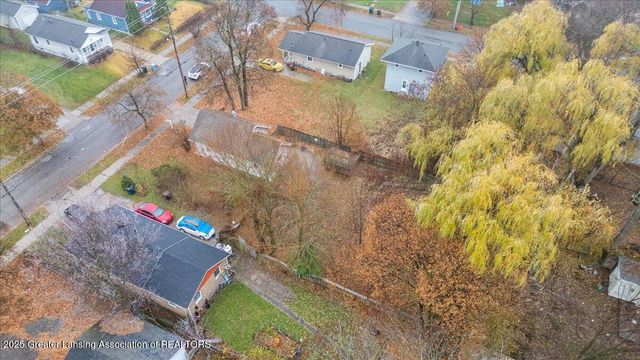 1811 Vermont Avenue, Lansing, MI 48906