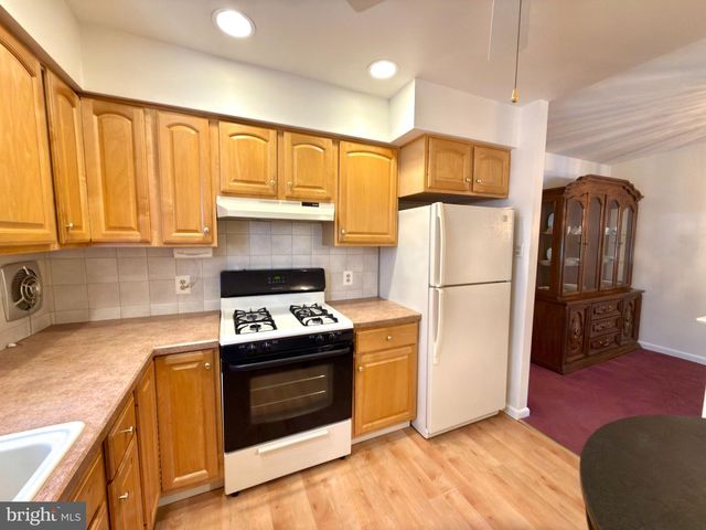 1716 NAPFLE AVE, Philadelphia, PA 19111