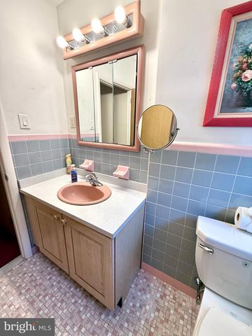 1716 NAPFLE AVE, Philadelphia, PA 19111