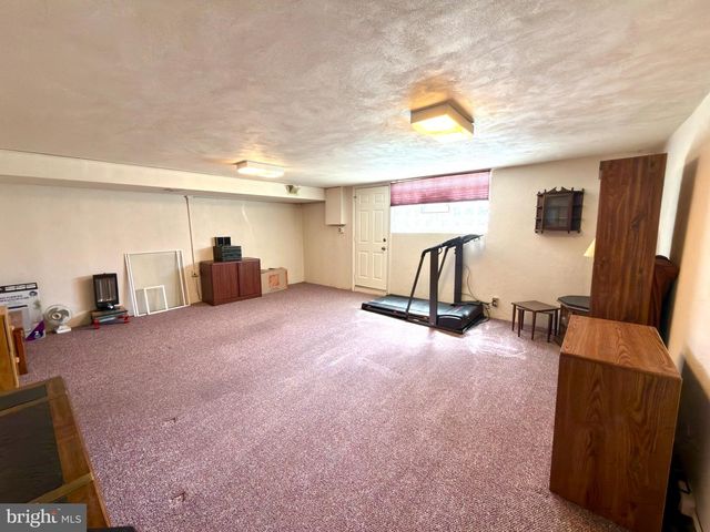 1716 NAPFLE AVE, Philadelphia, PA 19111