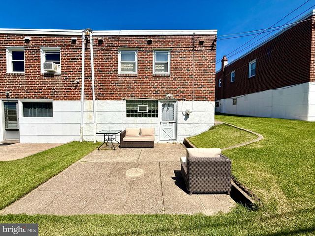 1716 NAPFLE AVE, Philadelphia, PA 19111