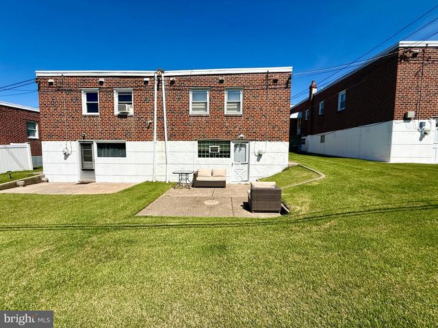 1716 NAPFLE AVE, Philadelphia, PA 19111