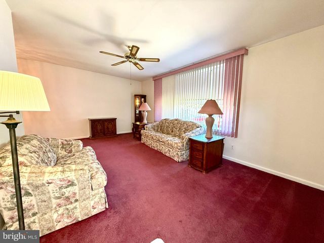 1716 NAPFLE AVE, Philadelphia, PA 19111