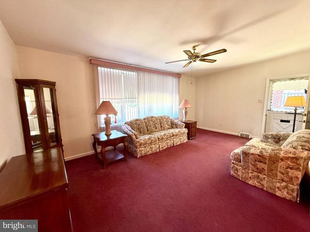 1716 NAPFLE AVE, Philadelphia, PA 19111