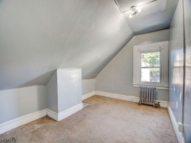 144 Steuben St, East Orange City, NJ 07018