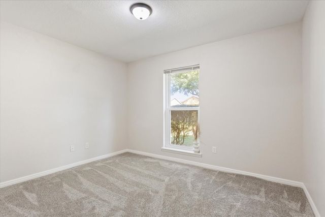 327 E Chapman Road, Hewitt, TX 76643