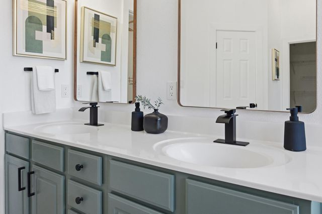 113 Plumbago DR, Pflugerville, TX 78660