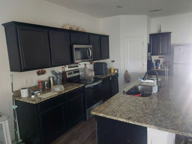 1909 Wolf Run, Anna, TX 75409