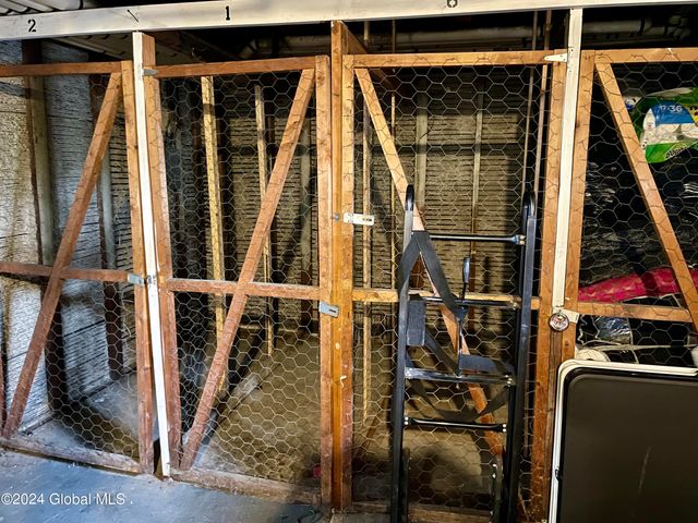 950 Washington Avenue, Albany, NY 12203