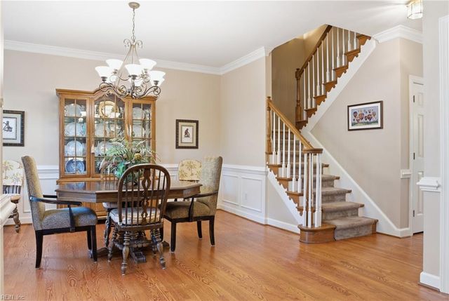 107 Crosspointe CT, Yorktown, VA 23693