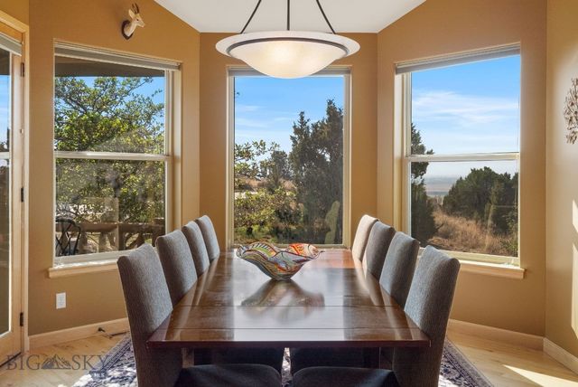 1061 Lookabout Lane, Manhattan, MT 59741