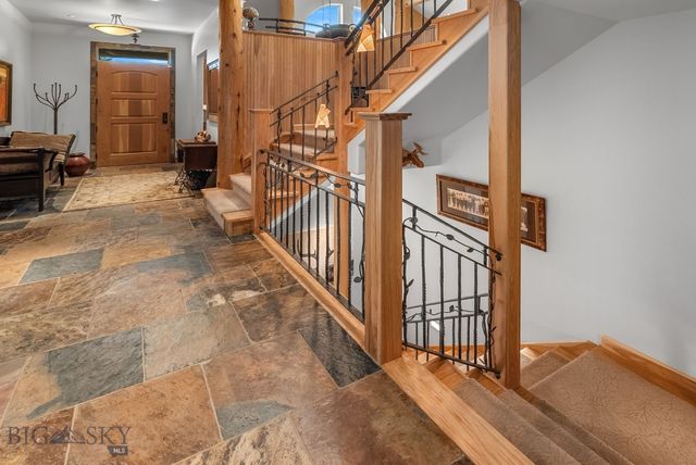 1061 Lookabout Lane, Manhattan, MT 59741