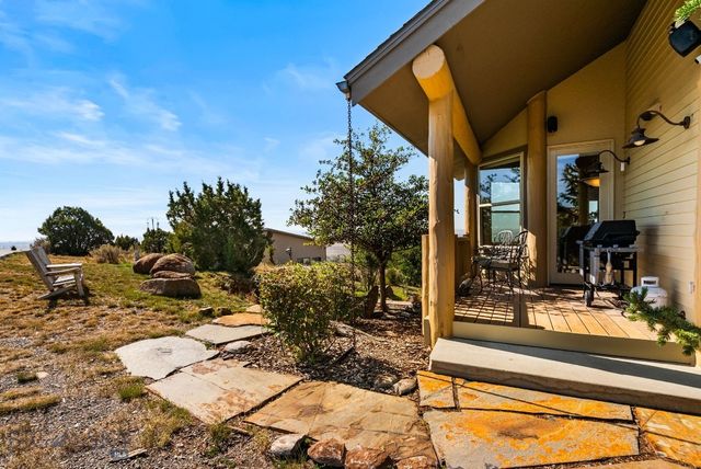 1061 Lookabout Lane, Manhattan, MT 59741