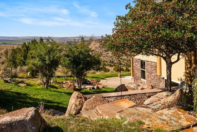 1061 Lookabout Lane, Manhattan, MT 59741