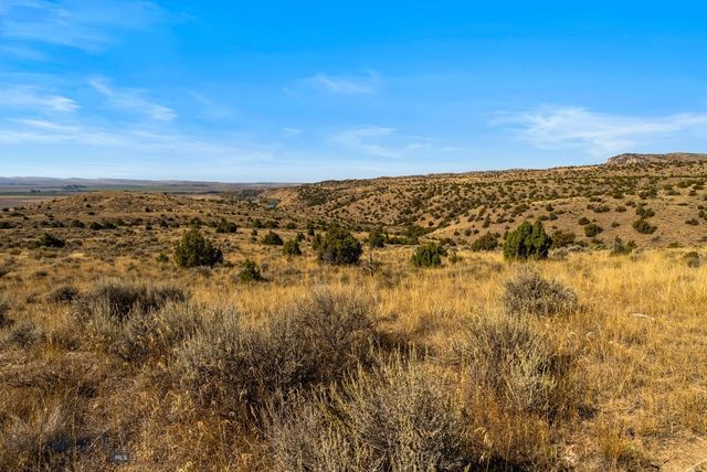 1061 Lookabout Lane, Manhattan, MT 59741