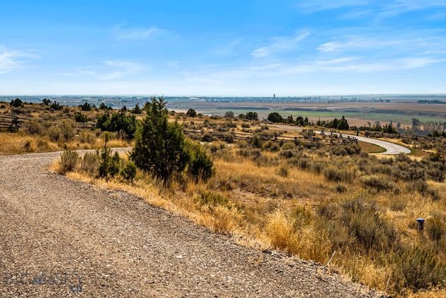 1061 Lookabout Lane, Manhattan, MT 59741