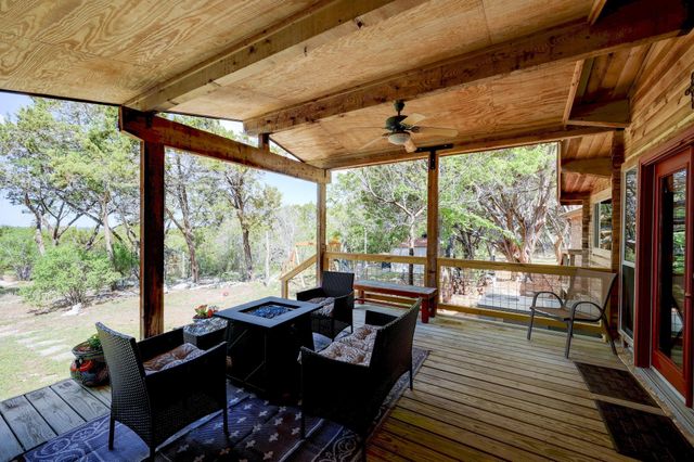 900 Box Canyon RD, Wimberley, TX 78676