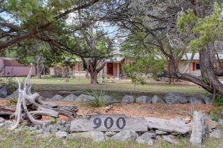 900 Box Canyon RD, Wimberley, TX 78676