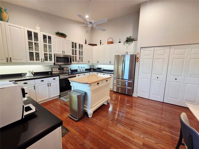 6775 HUNTINGTON LAKES CIRCLE 202, Naples, FL 34119