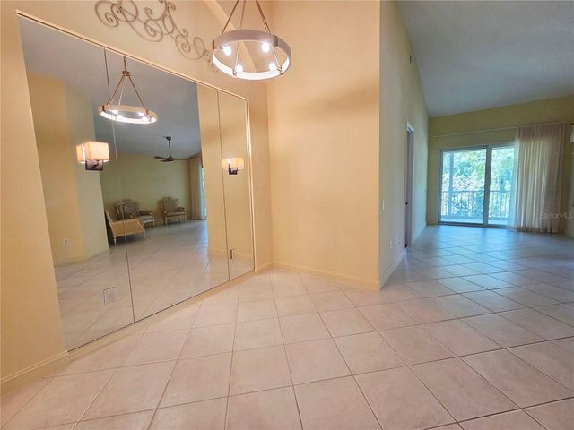 6775 HUNTINGTON LAKES CIRCLE 202, Naples, FL 34119