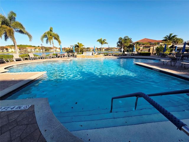 6775 HUNTINGTON LAKES CIRCLE 202, Naples, FL 34119