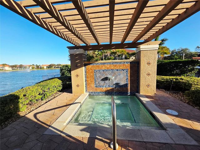 6775 HUNTINGTON LAKES CIRCLE 202, Naples, FL 34119