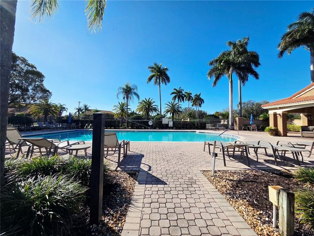6775 HUNTINGTON LAKES CIRCLE 202, Naples, FL 34119