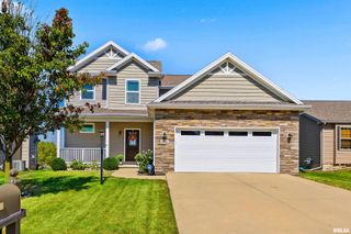 2601 W SESAME Street, Dunlap, IL 61525