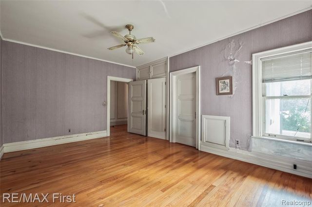 3065 Iroquois Street, Detroit, MI 48214