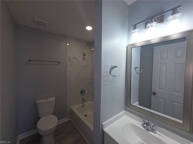 2517 King CT, Chesapeake, VA 23324