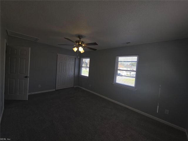 2517 King CT, Chesapeake, VA 23324