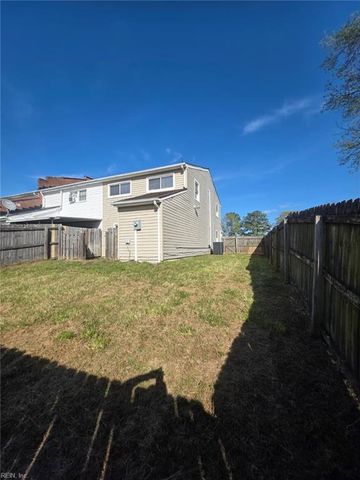 2517 King CT, Chesapeake, VA 23324